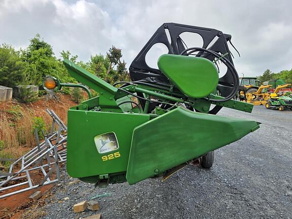 Image of John Deere 925 equipment image 1