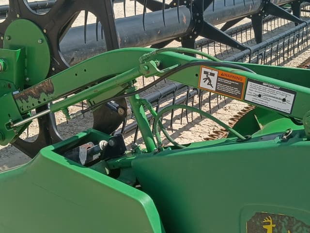 Image of John Deere 925F equipment image 2