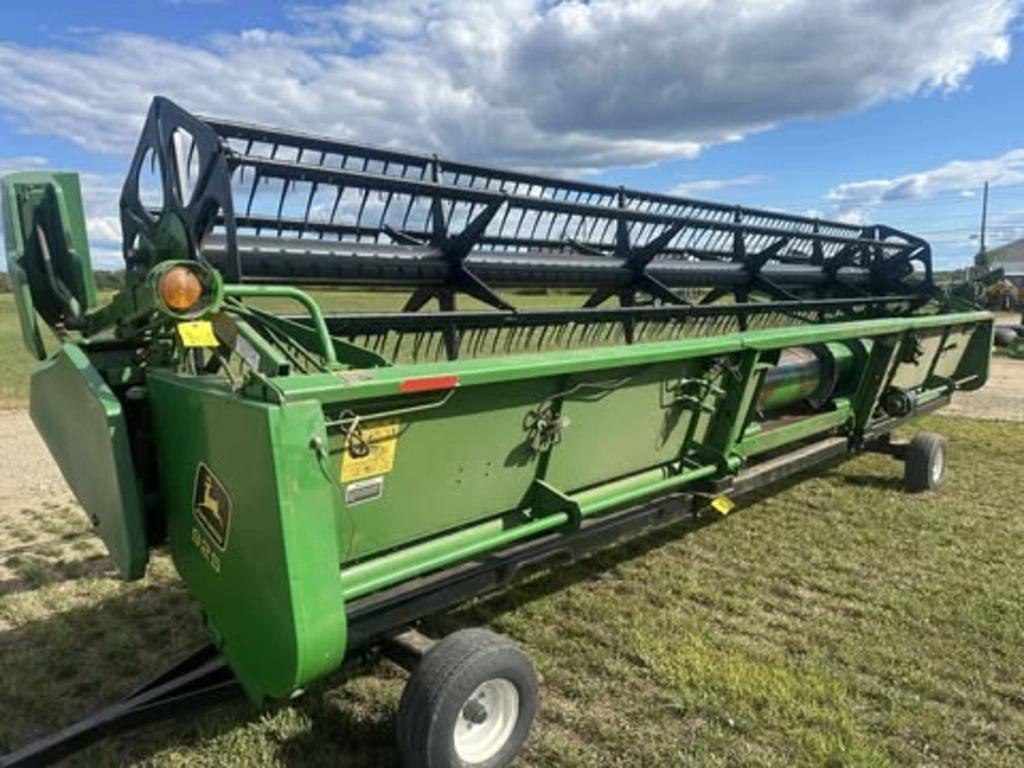Image of John Deere 925 Primary image