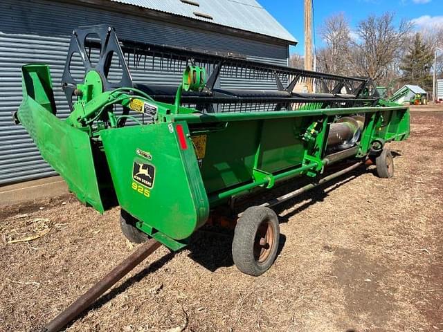 Image of John Deere 925 equipment image 1