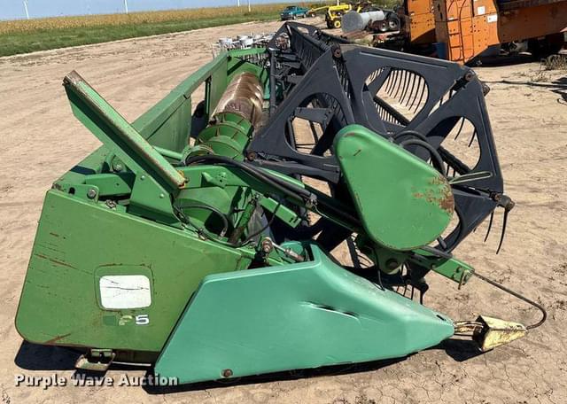 Image of John Deere 925 equipment image 4
