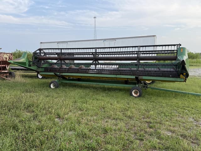 Image of John Deere 925 equipment image 3