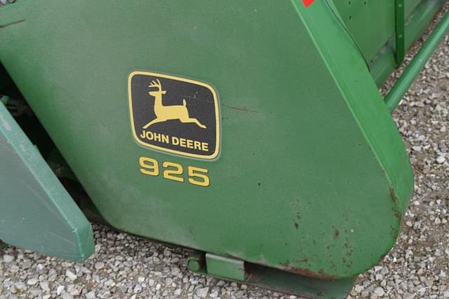 Image of John Deere 925 equipment image 3