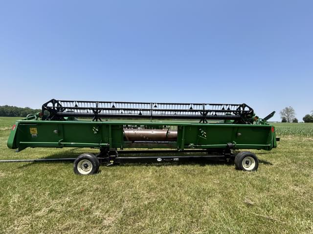 Image of John Deere 925 equipment image 3