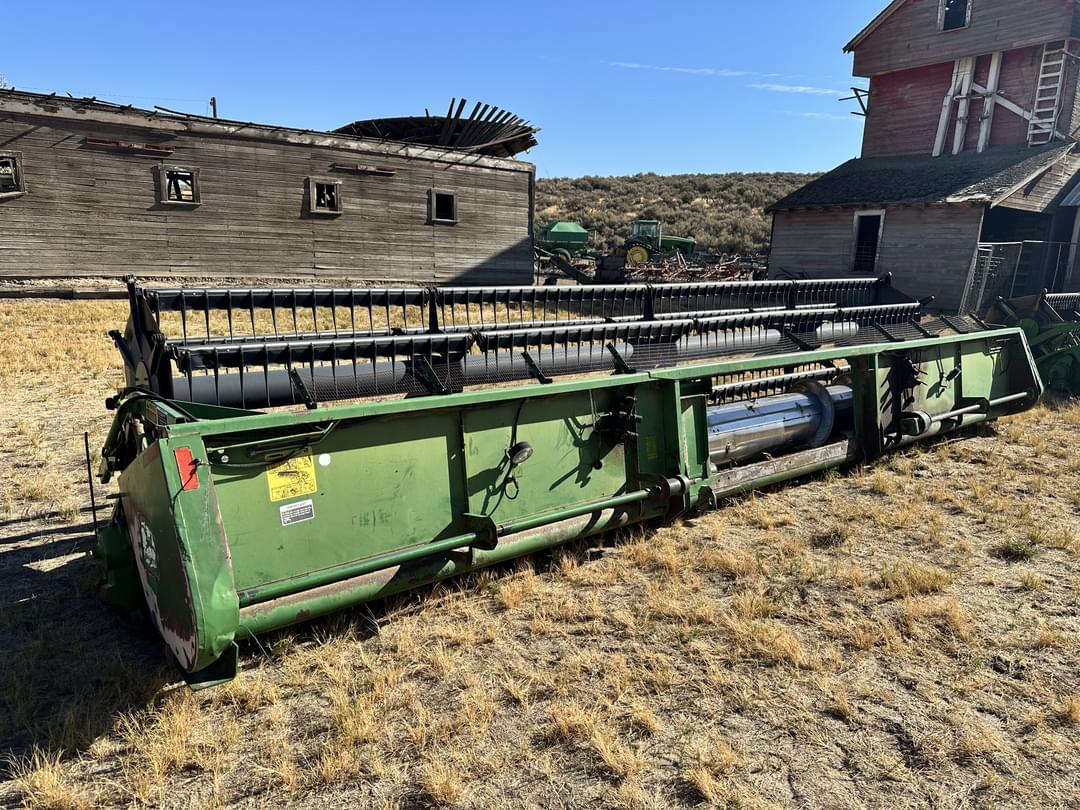 Image of John Deere 925 Primary image