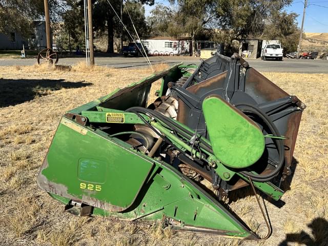 Image of John Deere 925 equipment image 2