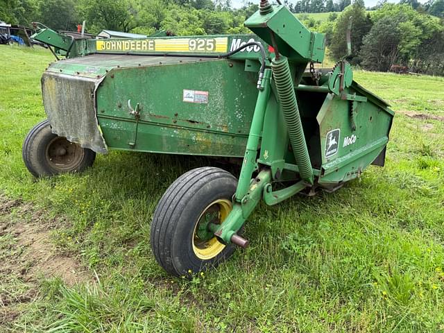 Image of John Deere 925 equipment image 3