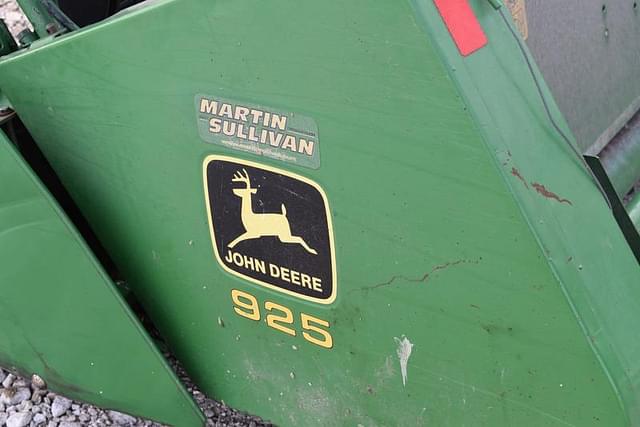 Image of John Deere 925 equipment image 4