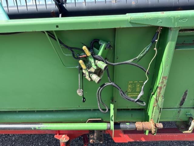 Image of John Deere 925 equipment image 4
