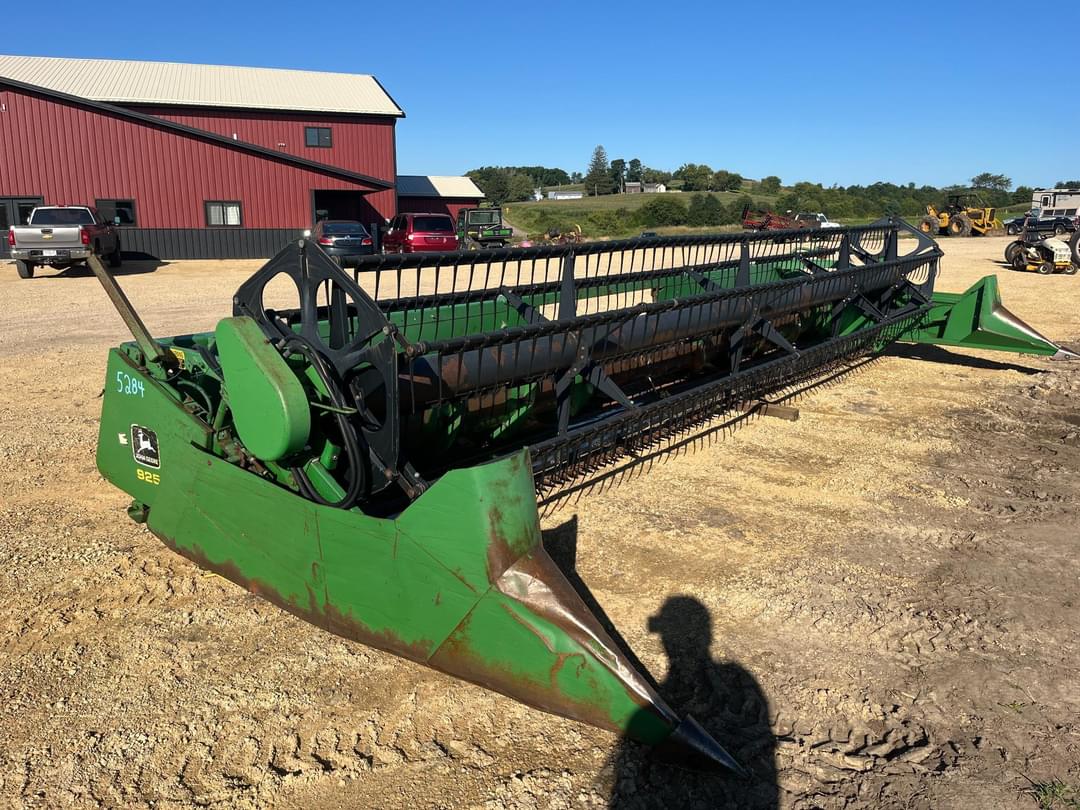 Image of John Deere 925 Primary image