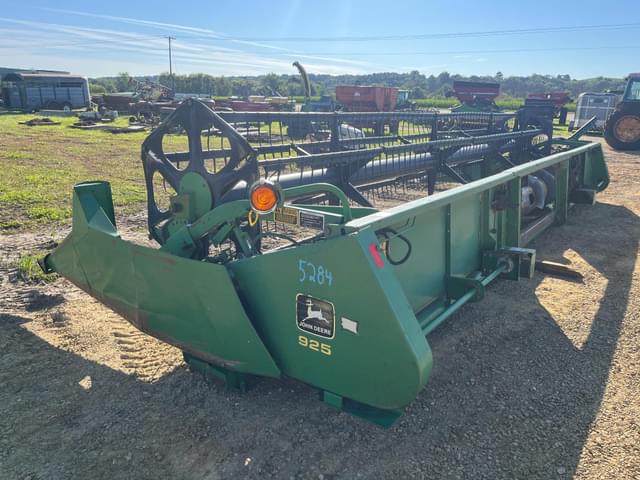 Image of John Deere 925 equipment image 4