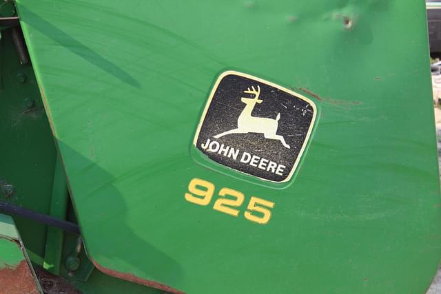 Image of John Deere 925 equipment image 3