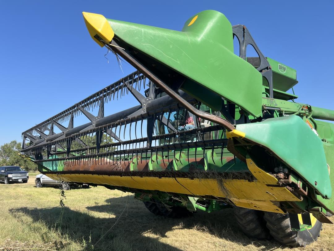 Image of John Deere 925 Primary image