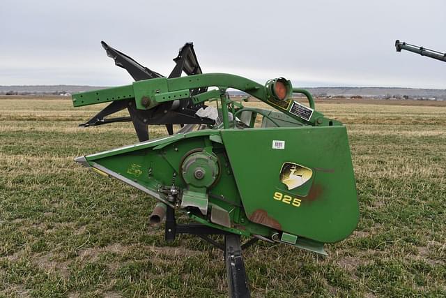 Image of John Deere 925F equipment image 1