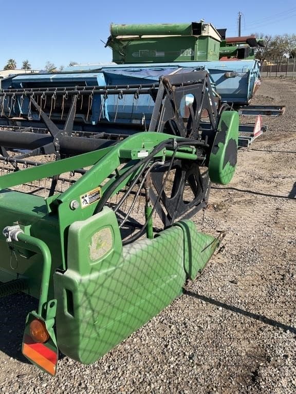 Image of John Deere 925D equipment image 2