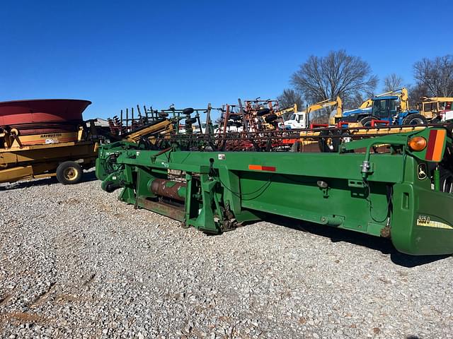 Image of John Deere 925D equipment image 1