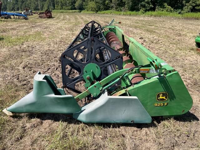 Image of John Deere 925F equipment image 2