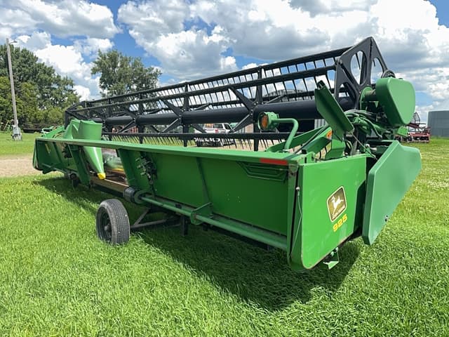 Image of John Deere 925 equipment image 3