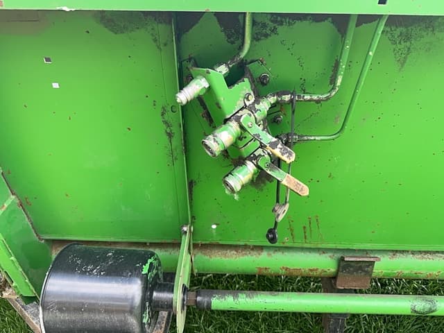 Image of John Deere 925 equipment image 4