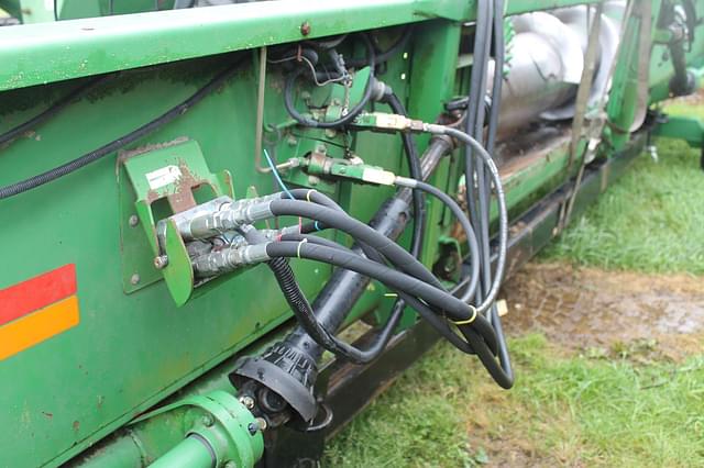 Image of John Deere 925F equipment image 1