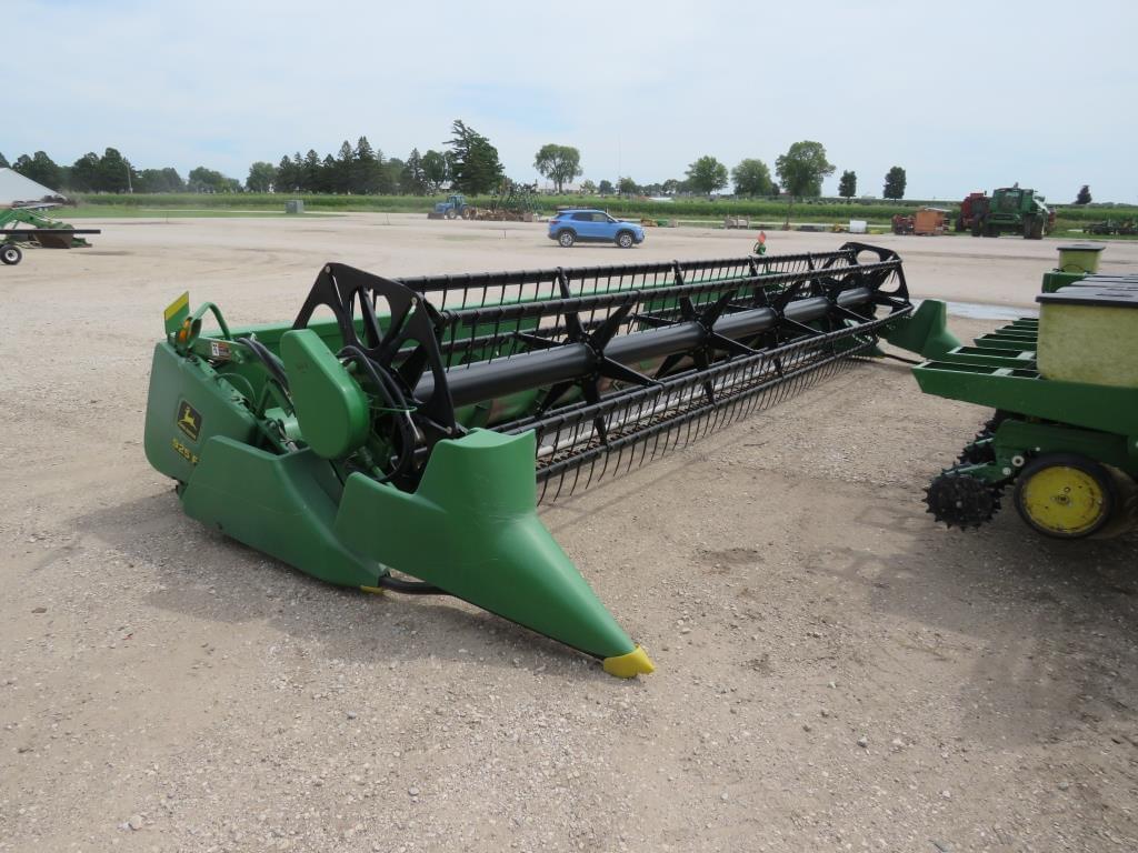 Image of John Deere 925F Primary image