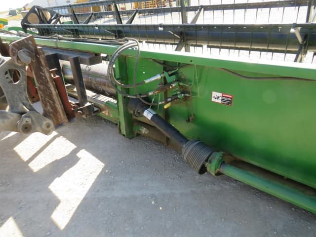 Image of John Deere 925F equipment image 4