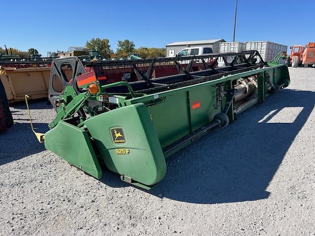 Image of John Deere 925F equipment image 2