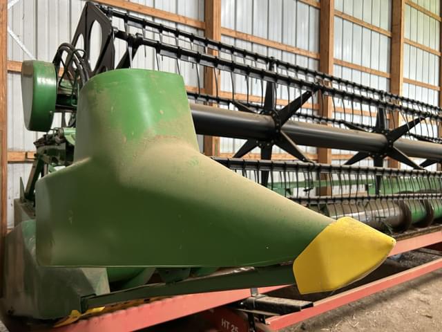 Image of John Deere 925F equipment image 3