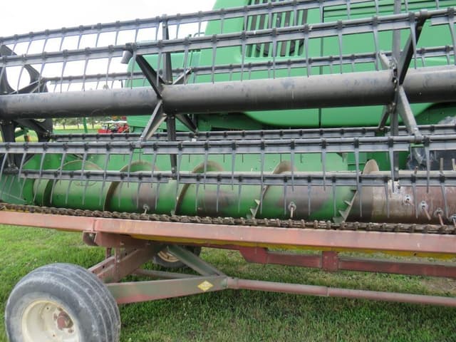 Image of John Deere 925F equipment image 1