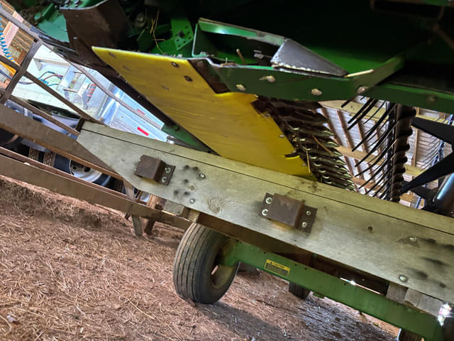 Image of John Deere 925F equipment image 4