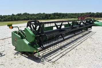 Main image John Deere 925F