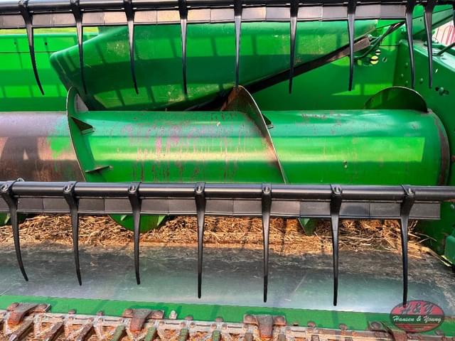 Image of John Deere 925F equipment image 1