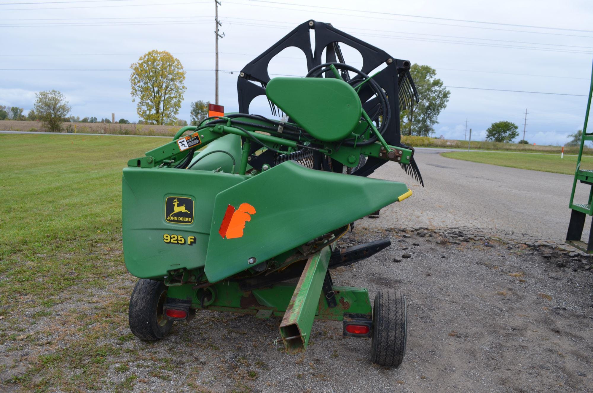 Main image John Deere 925F