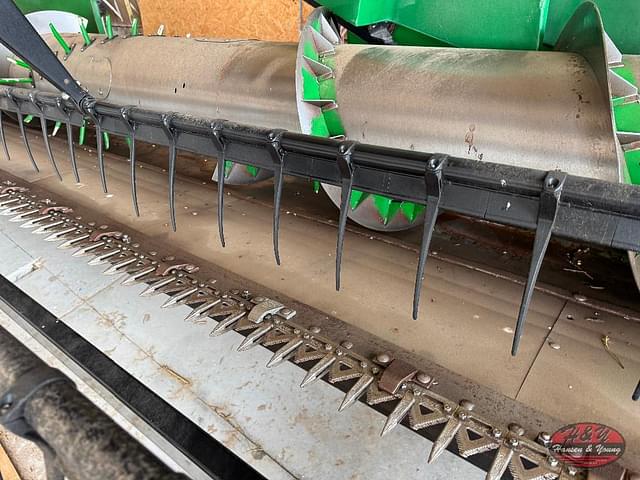 Image of John Deere 925F equipment image 1