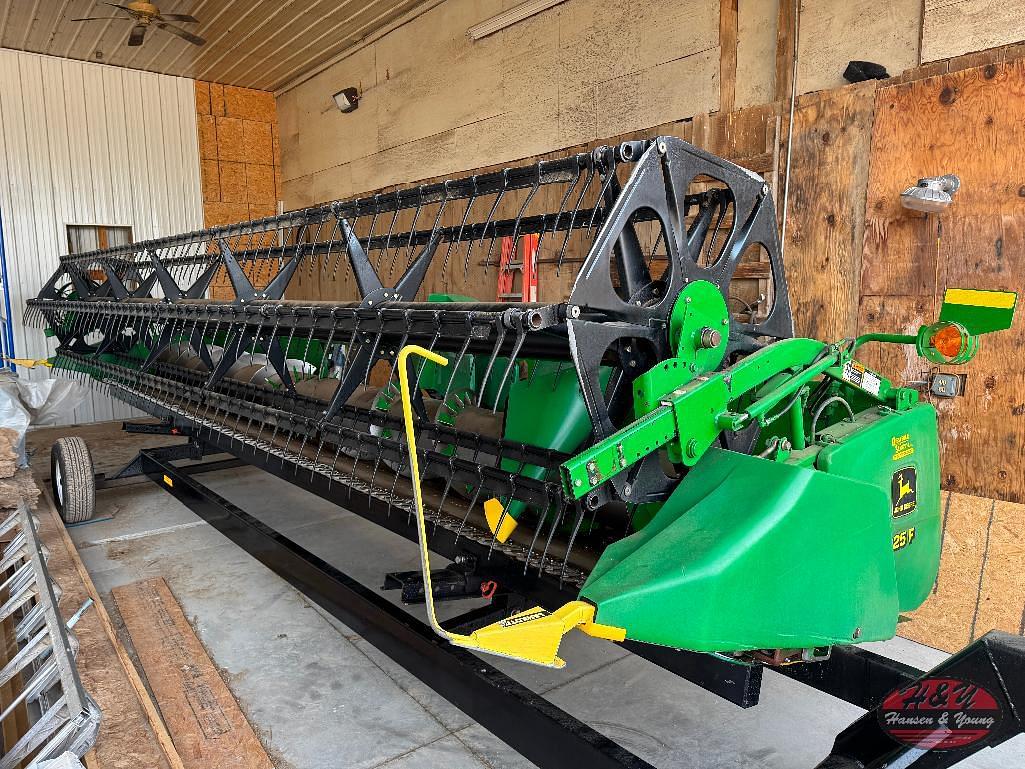 Image of John Deere 925F Primary image