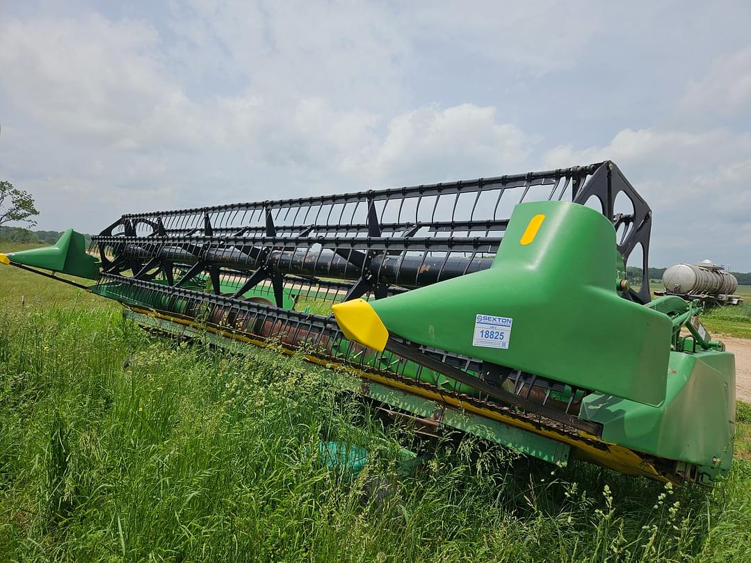 Image of John Deere 925F Primary image
