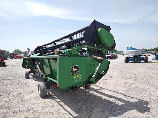Image of John Deere 925F equipment image 2