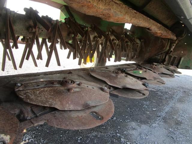 Image of John Deere 926 equipment image 4