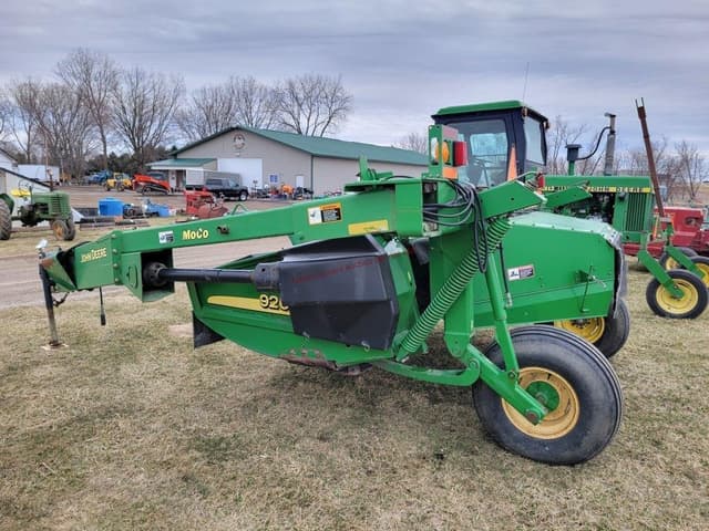 Image of John Deere 926 equipment image 2