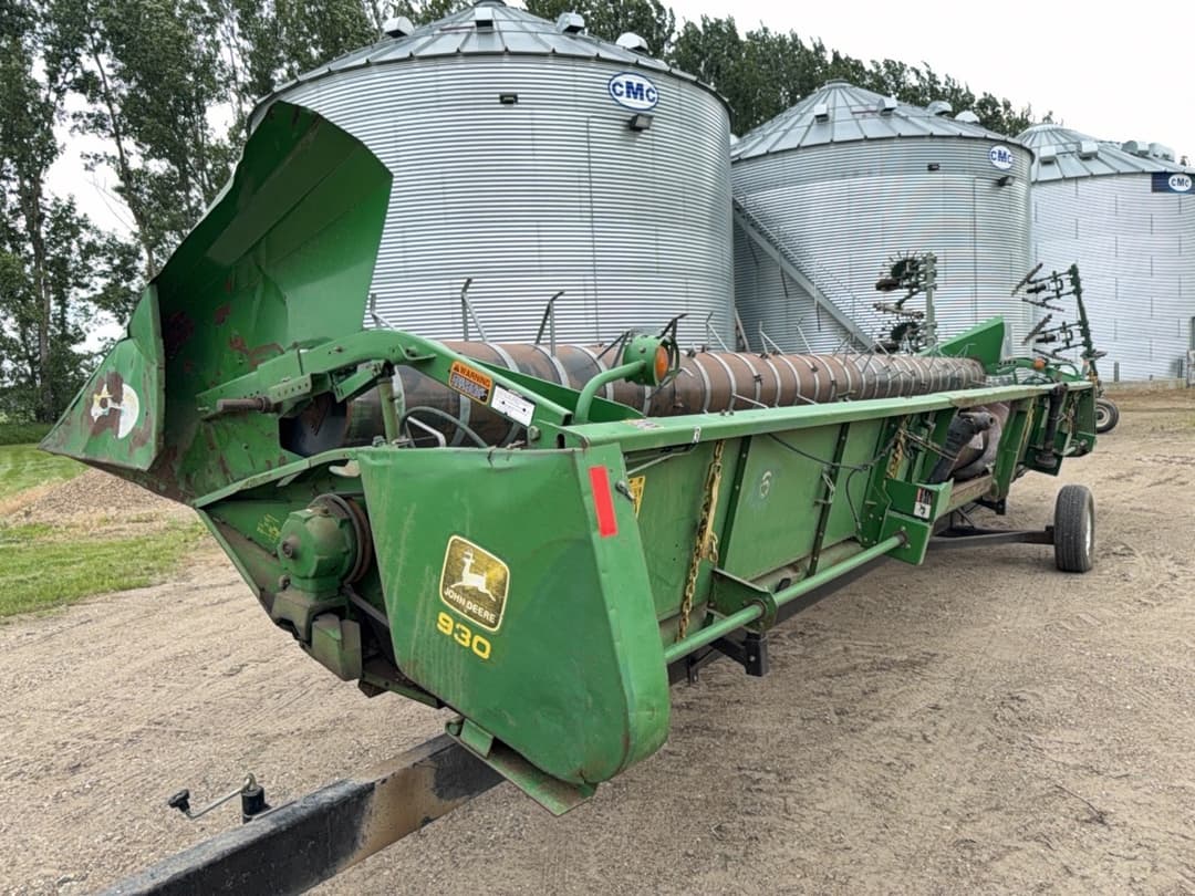 Image of John Deere 930 Primary image