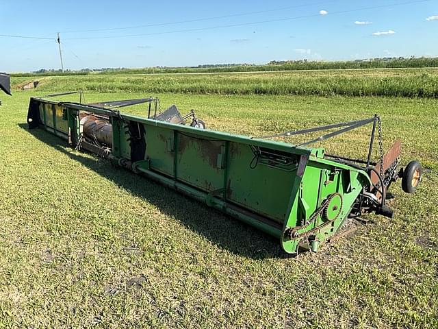 Image of John Deere 930 equipment image 1