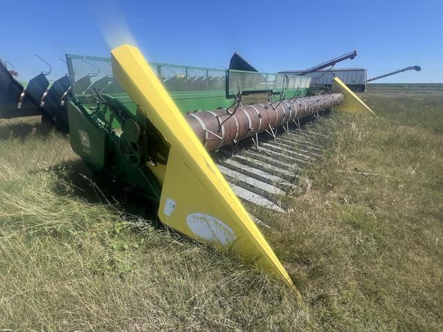 Image of John Deere 930 equipment image 2