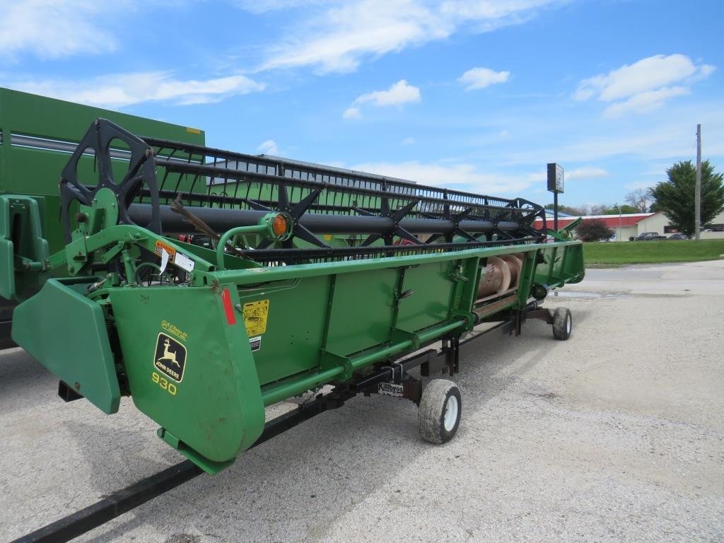 Image of John Deere 930 Primary image