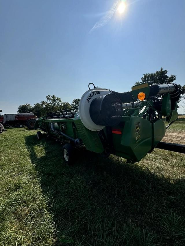 Image of John Deere 630F equipment image 2