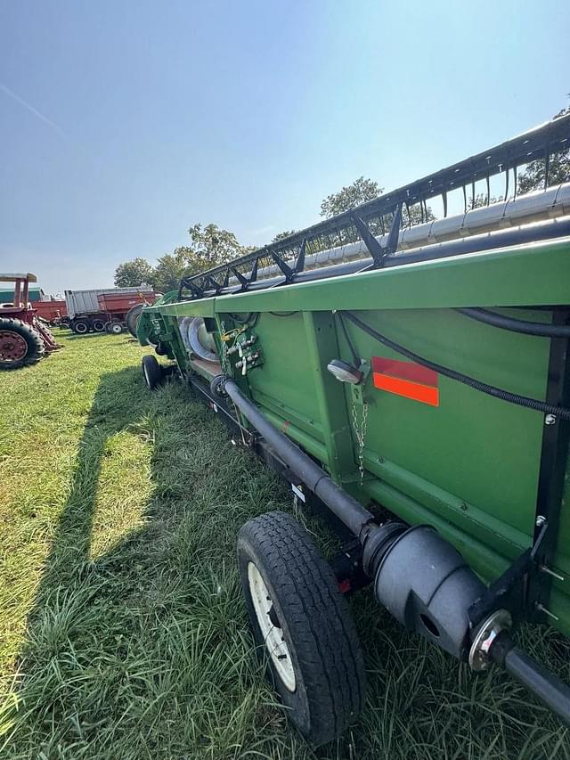 Image of John Deere 630F equipment image 3