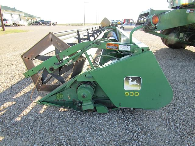 Image of John Deere 930 equipment image 1