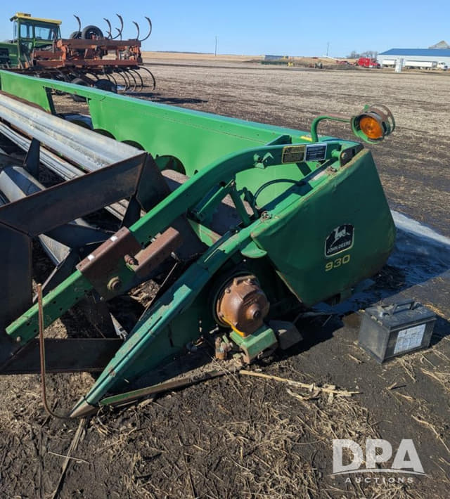 Image of John Deere 930 equipment image 2