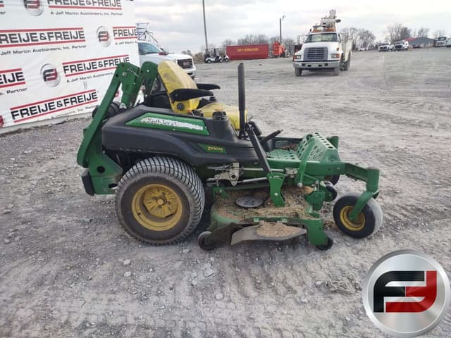 Image of John Deere Z930M equipment image 3