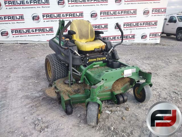 Image of John Deere Z930M equipment image 2