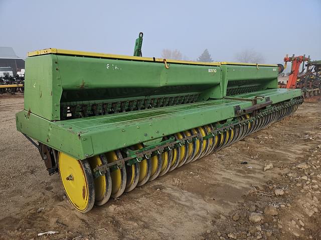 Image of John Deere 9300 equipment image 3